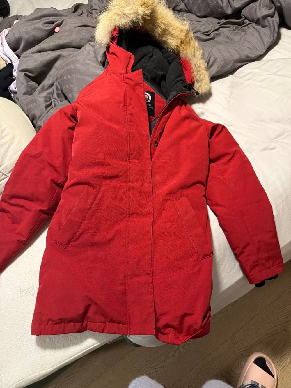 Authentic Canada Goose Victoria Parka - Redwood (Size XS) w/ Real Coyote Fur